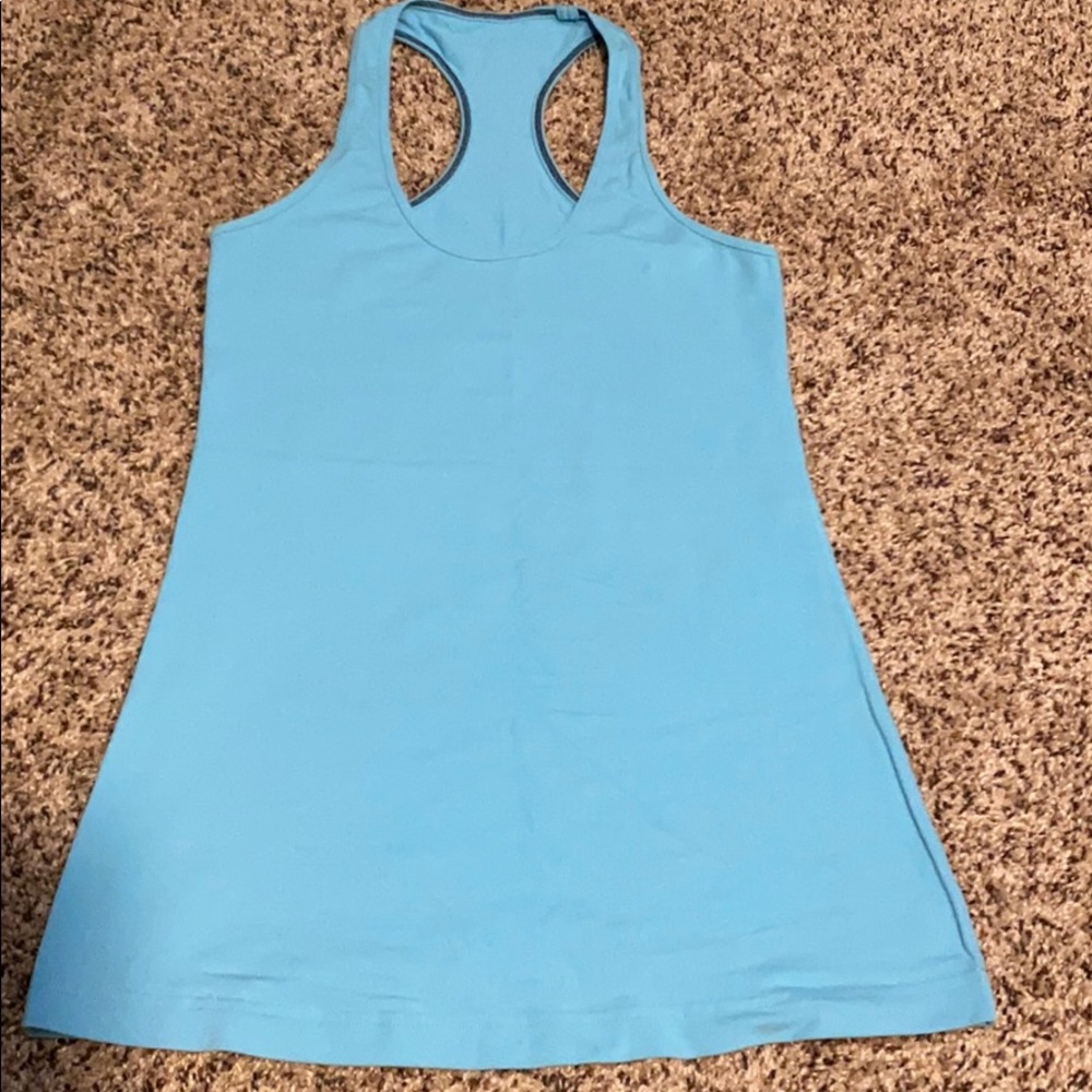 Lululemon tank size 8